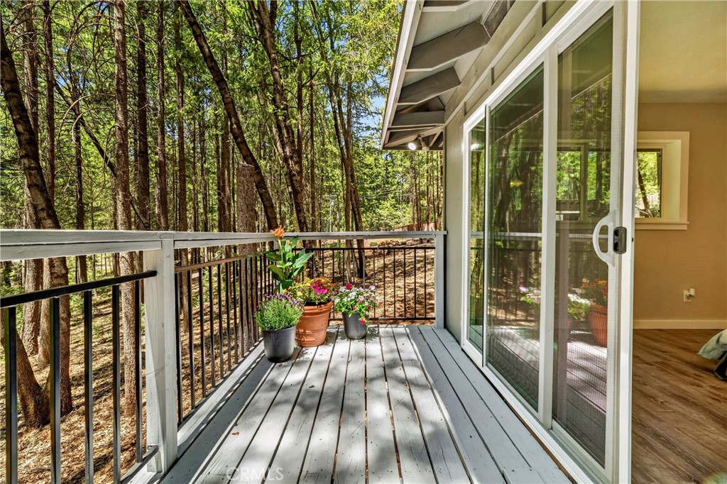 5082 Pine Property Photo 27