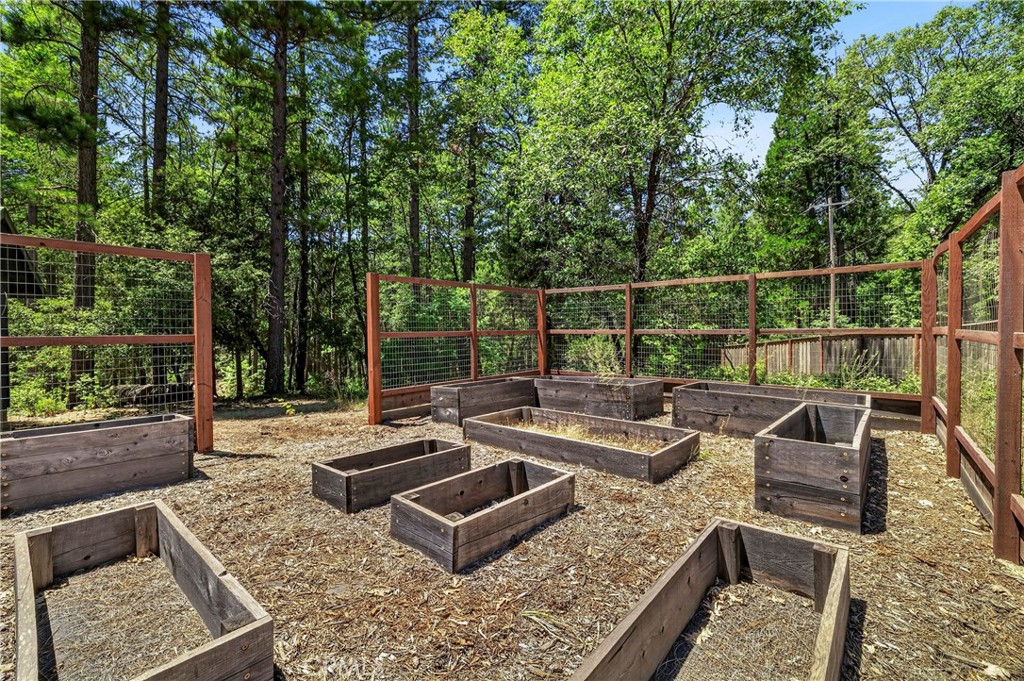 5082 Pine Property Photo 52
