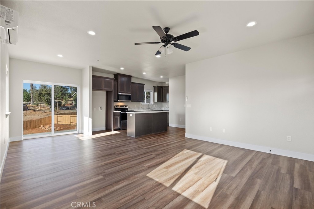 3845 Honey Run Road Property Photo 6