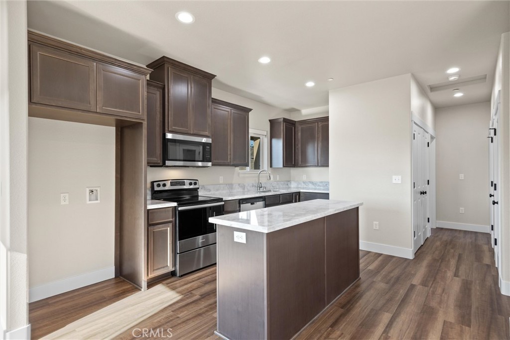 3845 Honey Run Road Property Photo 8