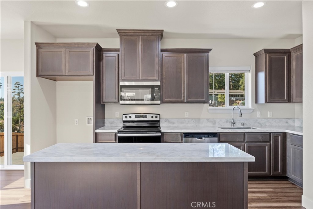 3845 Honey Run Road Property Photo 10