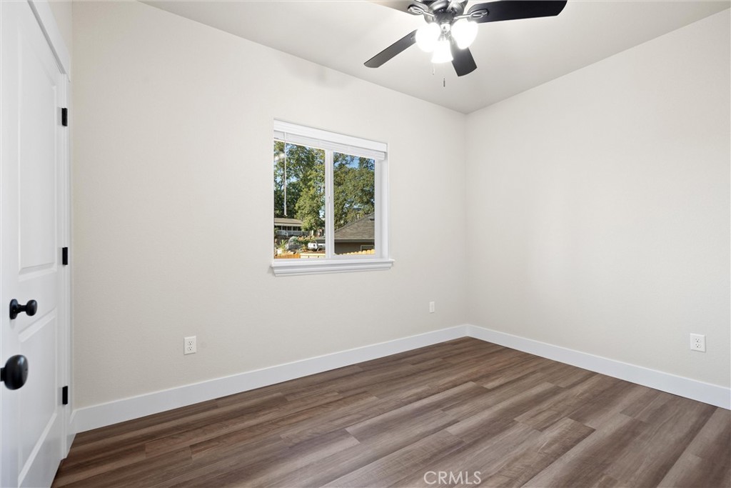 3845 Honey Run Road Property Photo 16
