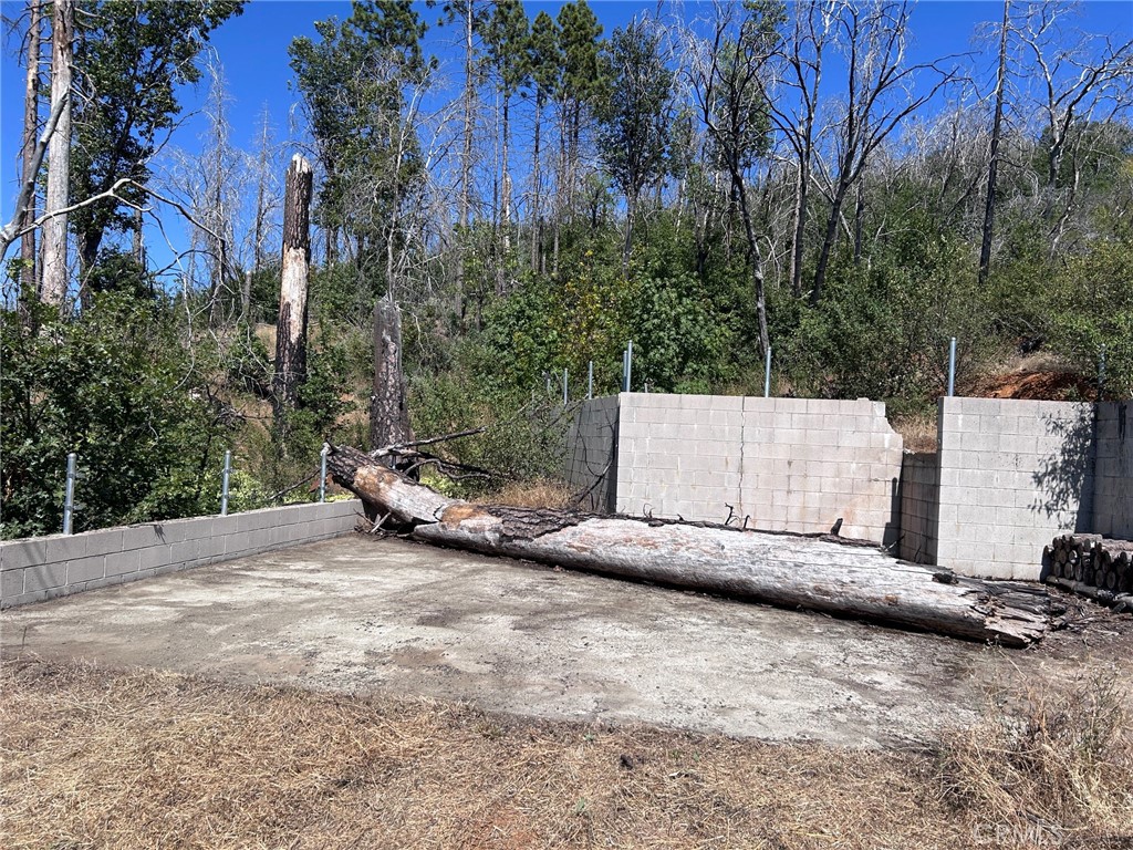 17 Big Oak Property Photo 3