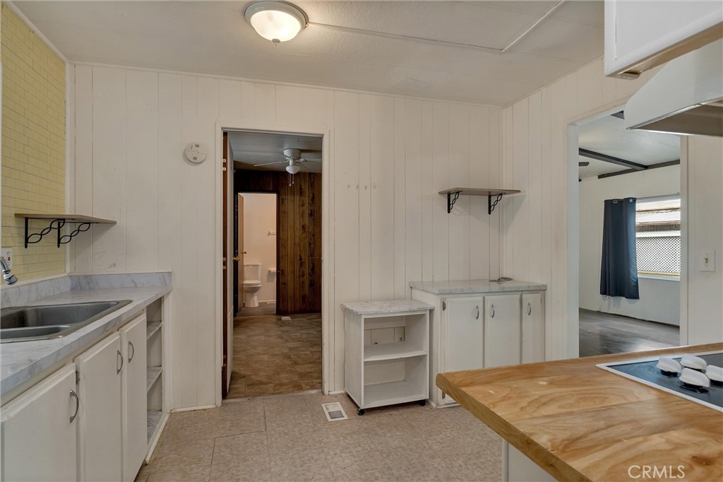 3549 Esplanade #227 Property Photo 3