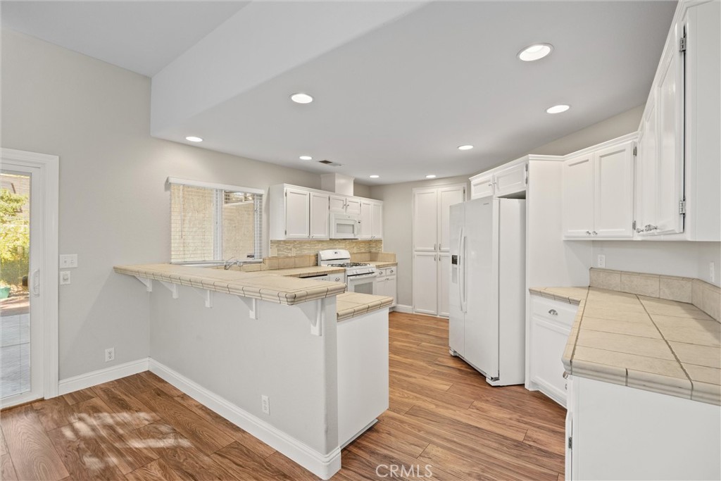 30 Herlax Property Photo 15