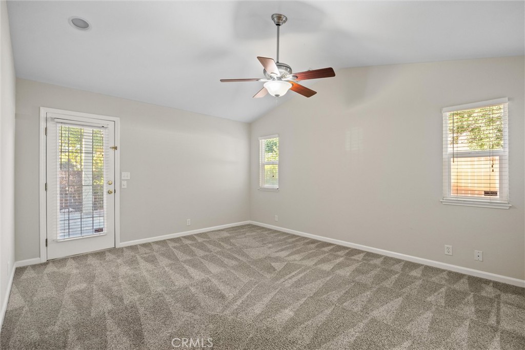 30 Herlax Property Photo 23