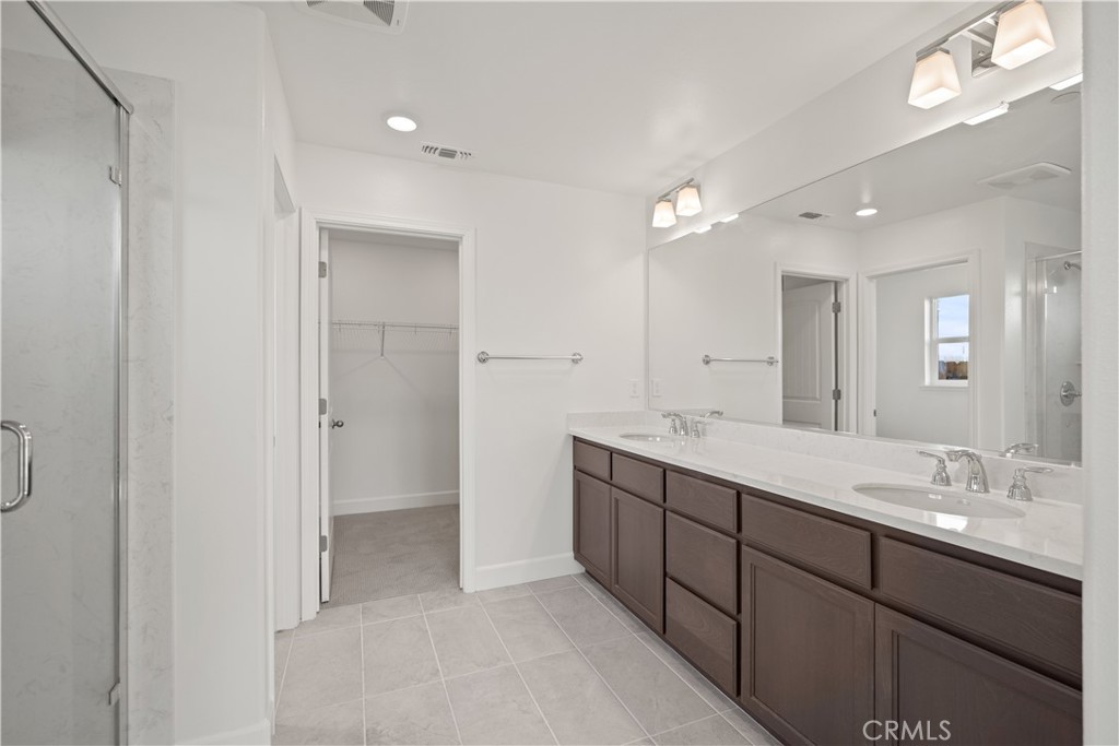2602 Wesley Way Property Photo 17