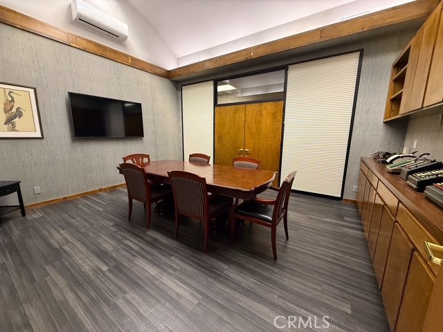 590 Vallombrosa Property Photo 13