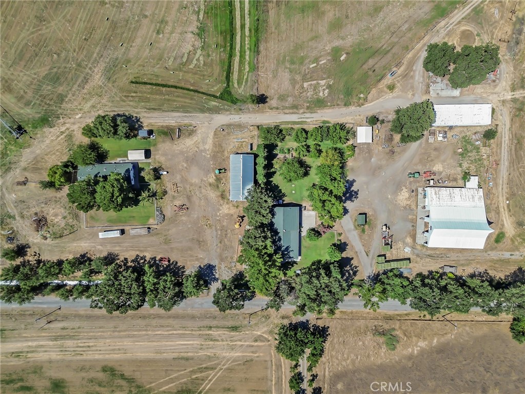 18680 Apple Road Property Photo 1