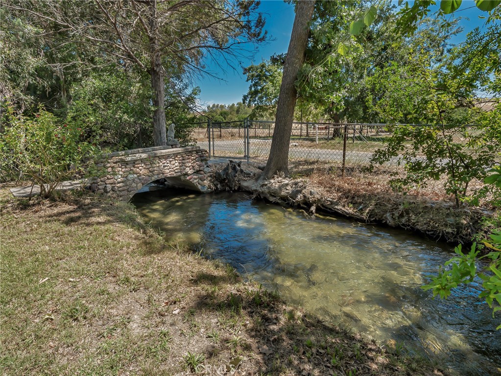 18680 Apple Road Property Photo 18
