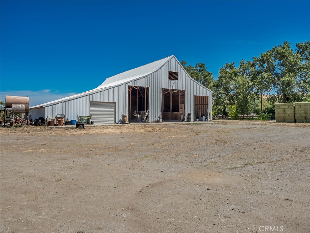 18680 Apple Road Property Photo 21