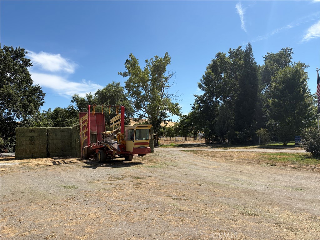 18680 Apple Road Property Photo 27