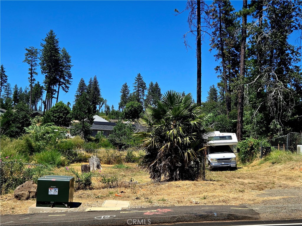 1227 Bille Property Photo 1