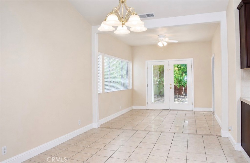 10 Vintage Court Property Photo 6