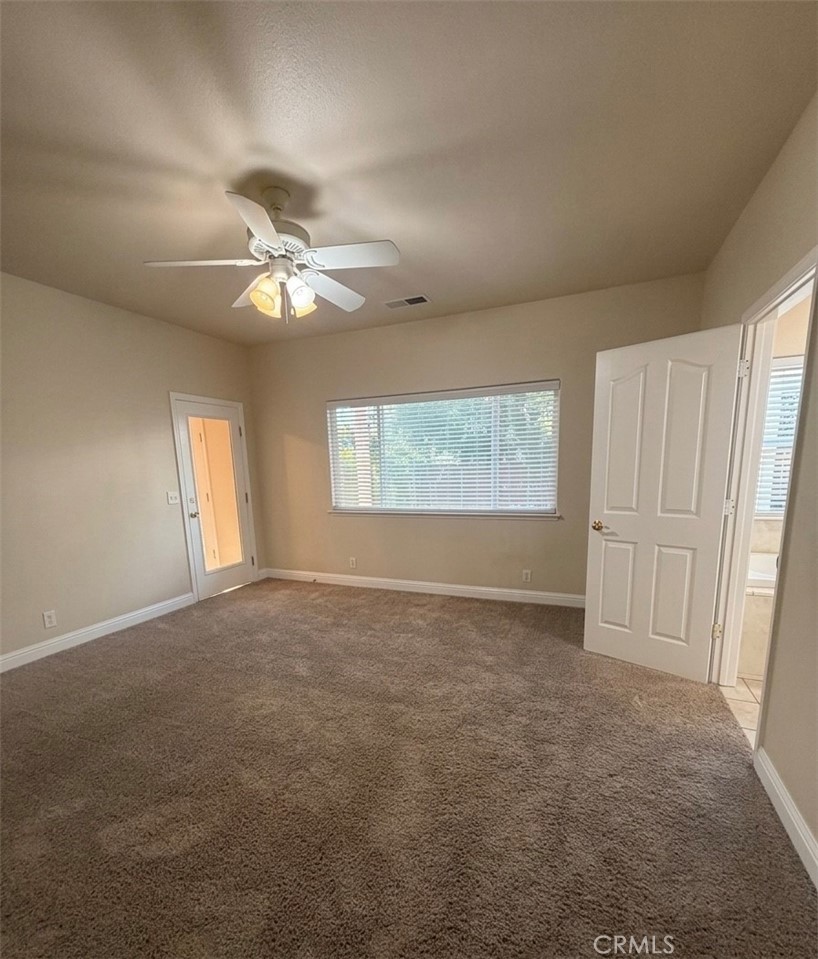 10 Vintage Court Property Photo 8