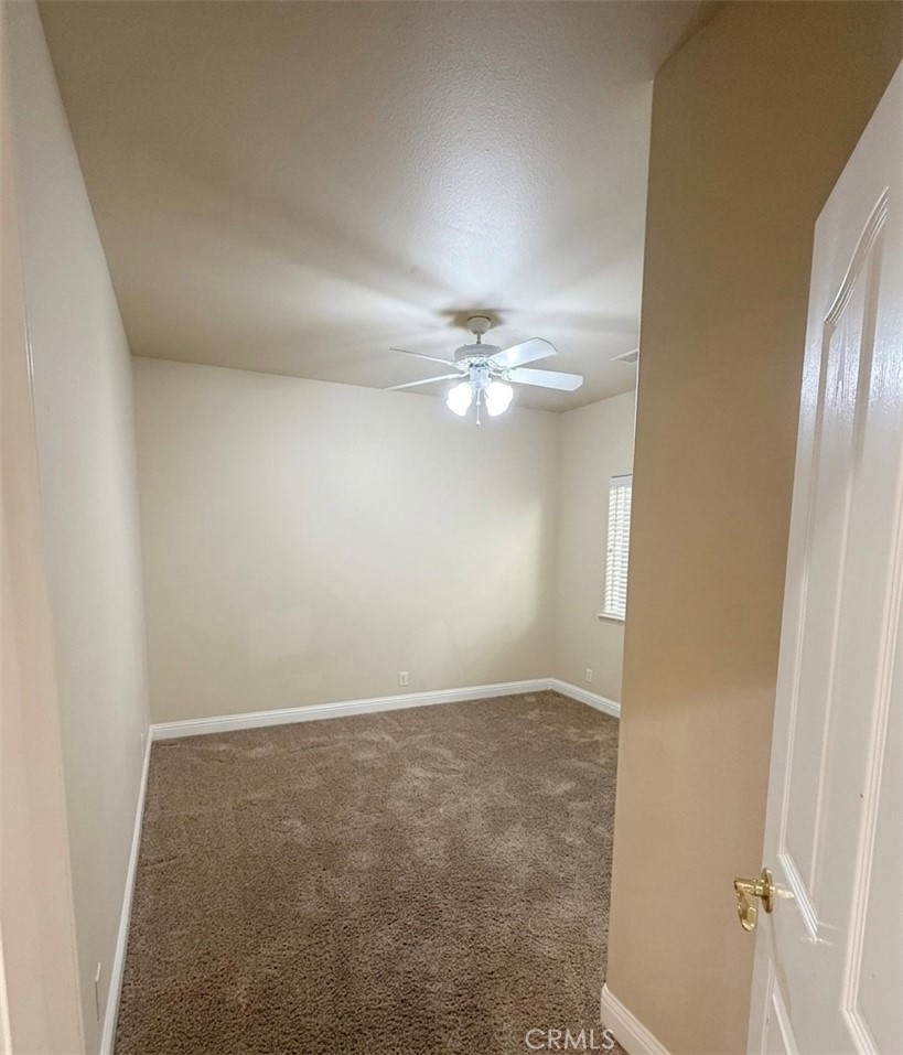 10 Vintage Court Property Photo 12