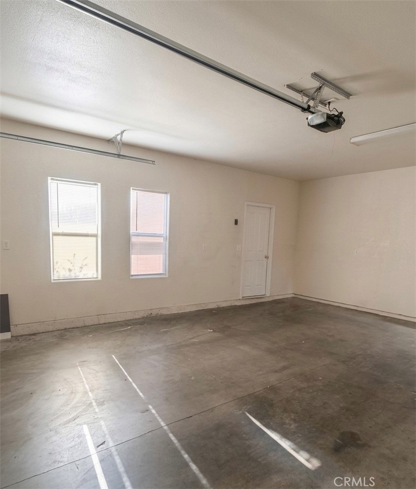 10 Vintage Court Property Photo 16