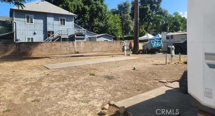 1681 Oak Street Property Photo 7