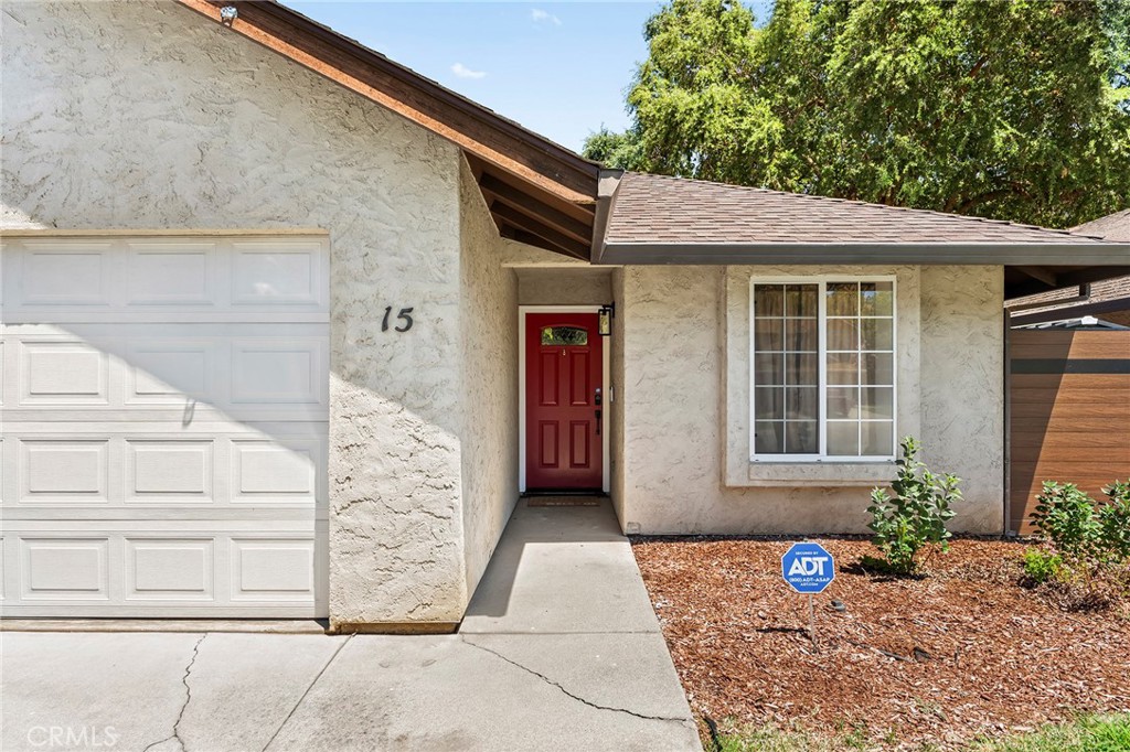 15 Hunter Court Property Photo 1