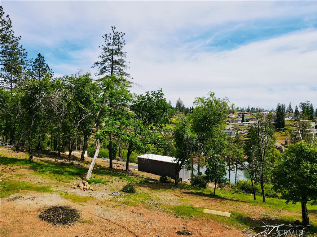 527 Nottingham Property Photo 5
