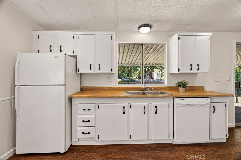 701 E Lassen 297 Property Photo 13