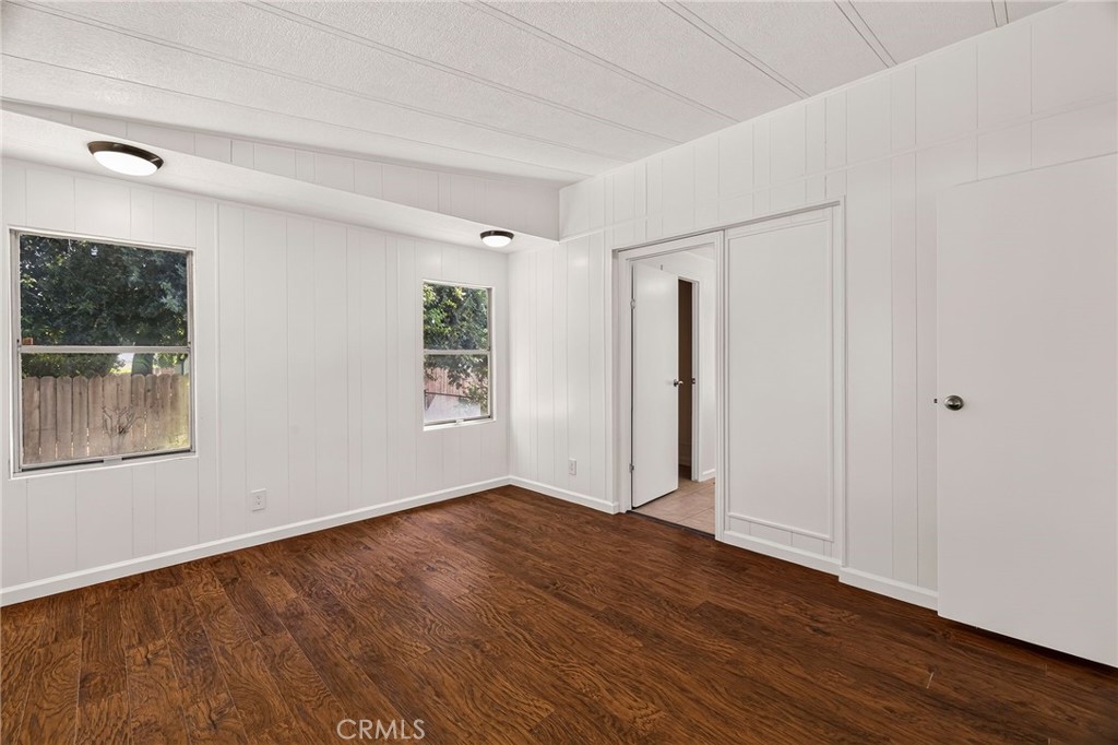 701 E Lassen 297 Property Photo 15