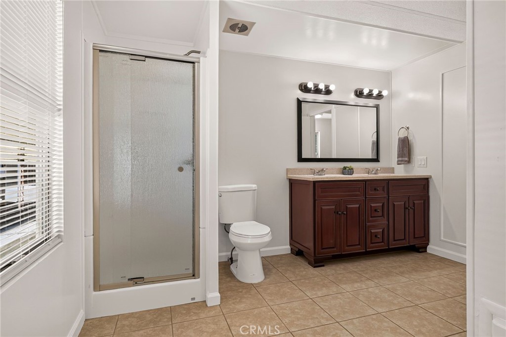 701 E Lassen 297 Property Photo 21