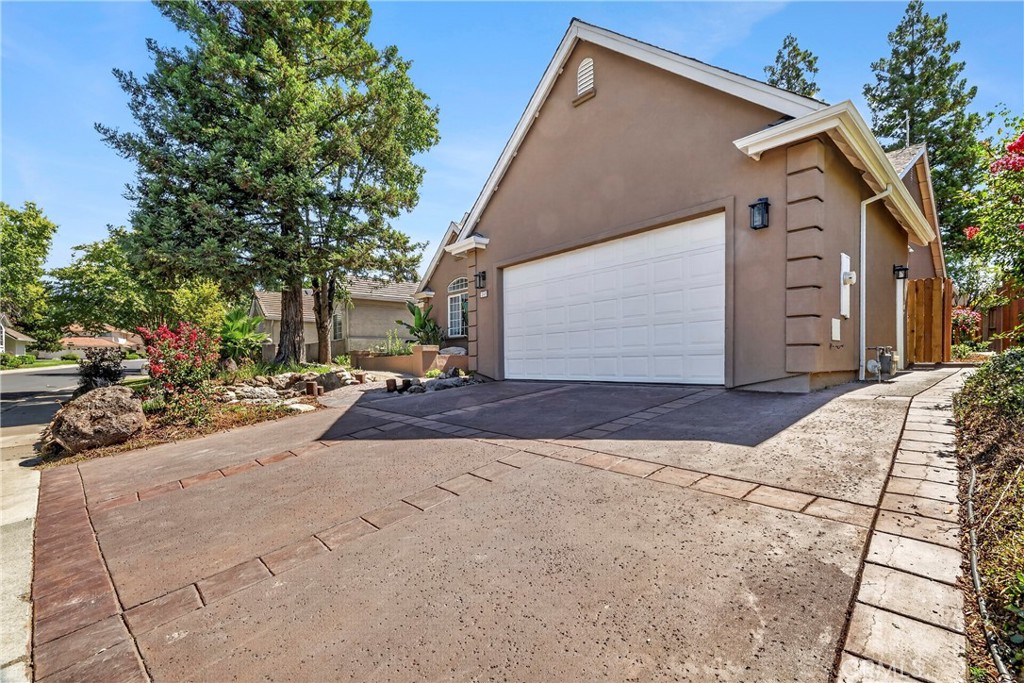 265 Idyllwild Property Photo 4