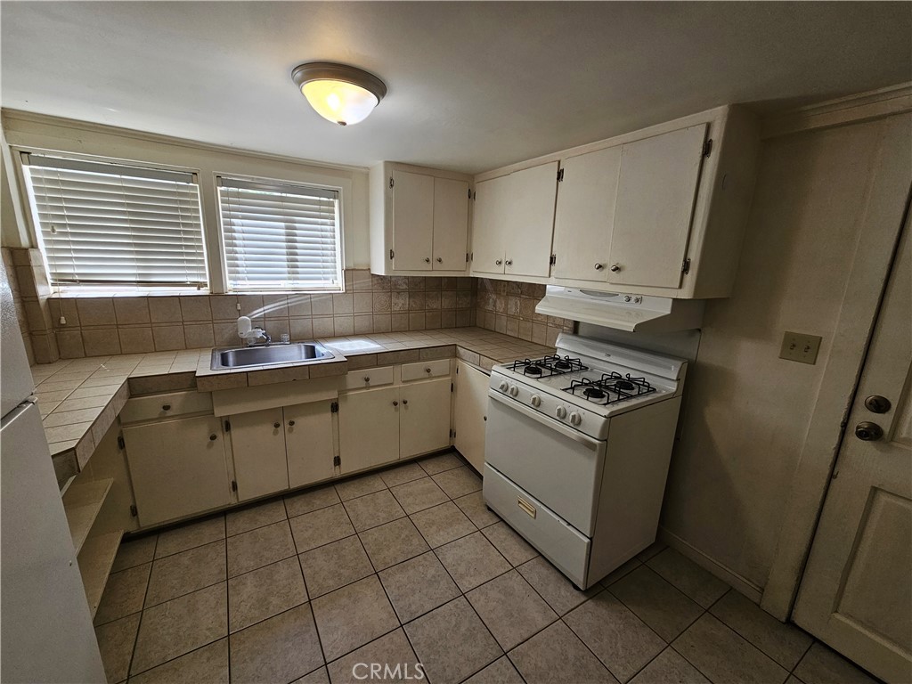 1930 Arcadian Property Photo 15