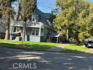 202 W 2nd Property Photo