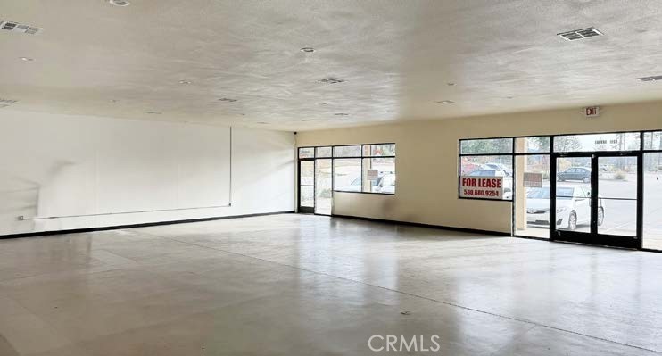 9215 Skyway 3 Property Photo 4