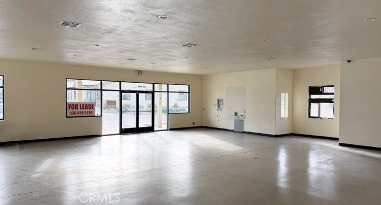 9205 Skyway 2 Property Photo 3