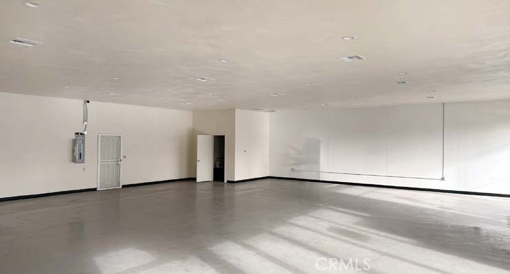 9205 Skyway 2 Property Photo 5