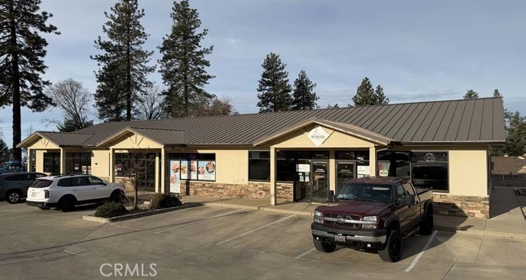 9225 Skyway Property Photo 4