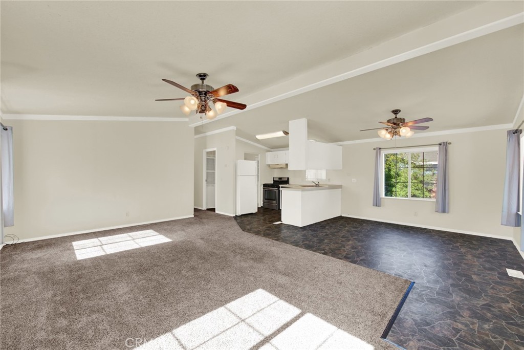 1177 Fig Property Photo 11