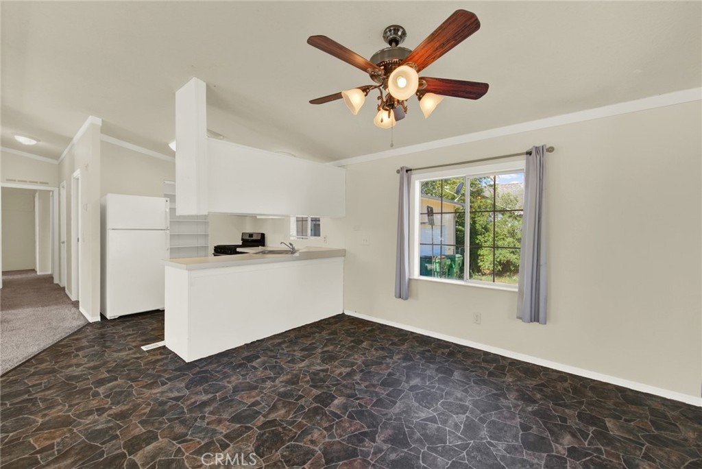 1177 Fig Property Photo 17