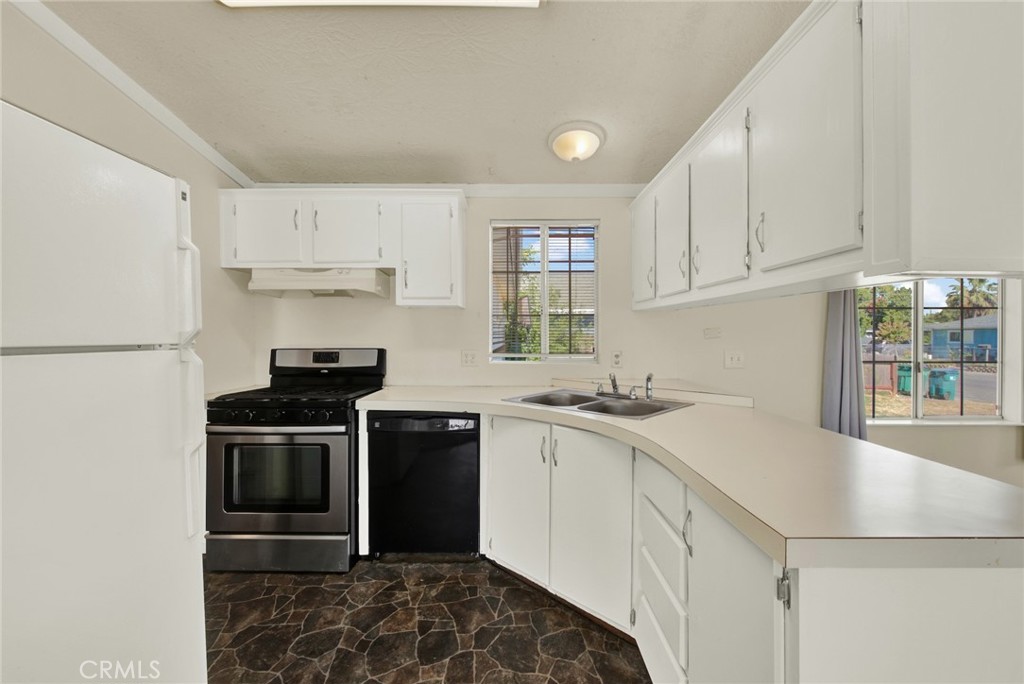 1177 Fig Property Photo 25