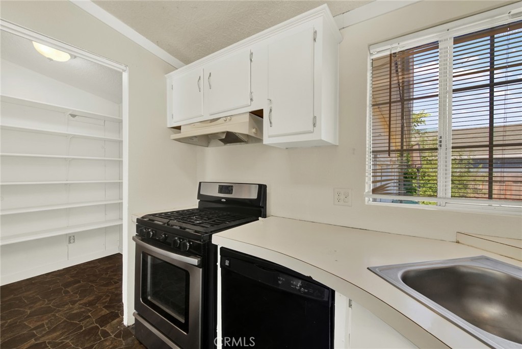 1177 Fig Property Photo 27