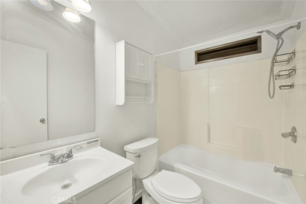 1177 Fig Property Photo 35