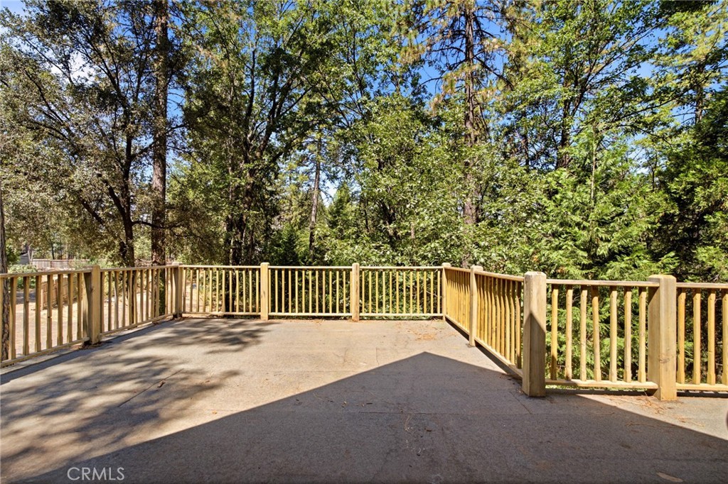 13081 Doe Mill Road Property Photo 5