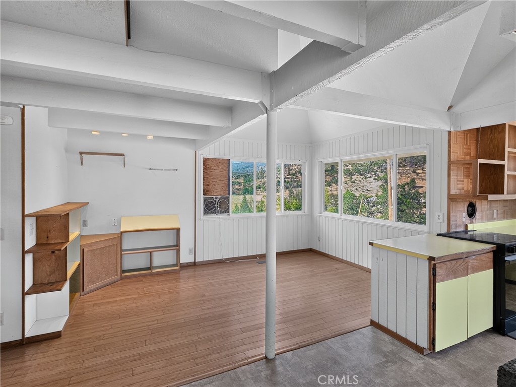 405 Old Cottonwood Creek Road Property Photo 12