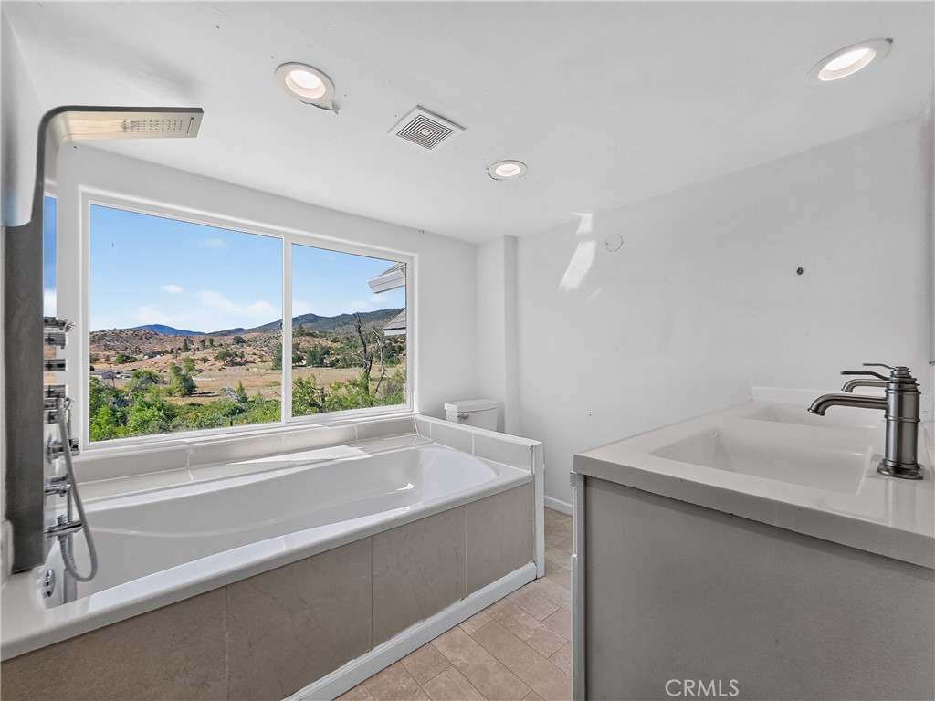 405 Old Cottonwood Creek Road Property Photo 36