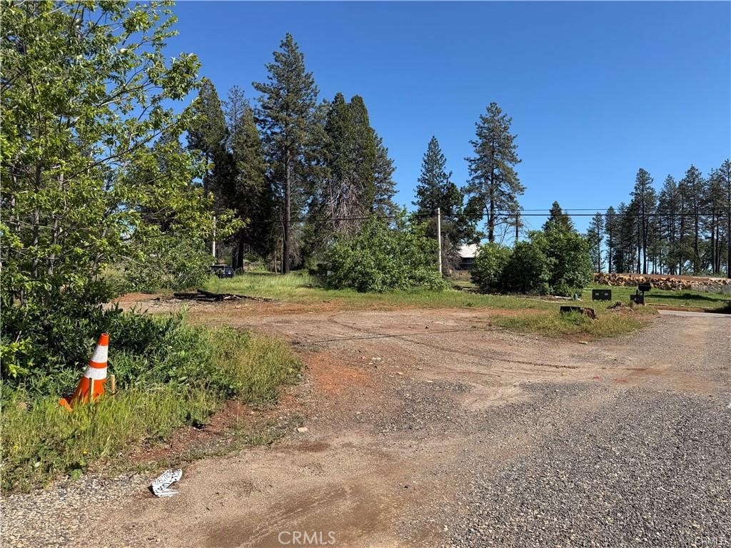 8736 Nugget Property Photo 3