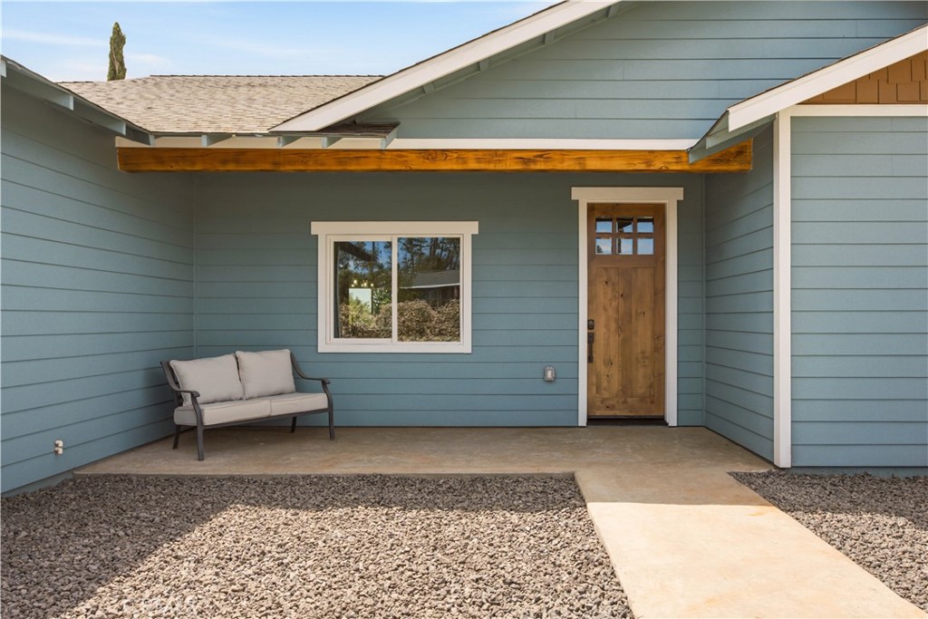 6337 Oliver Road Property Photo 4