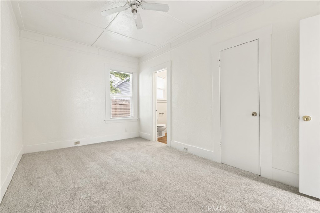 1038 W 5th Street Property Photo 10