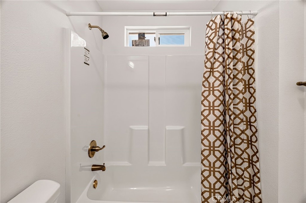 6815 Rexdale Property Photo 20