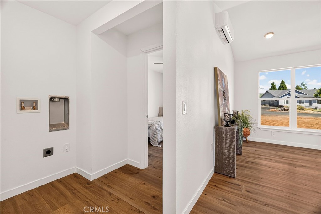 6815 Rexdale Property Photo 23