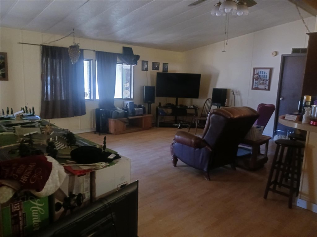 3835 Gardiner Ferry Rd 103 Property Photo 9