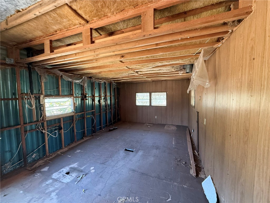 707 Justeson Property Photo 11