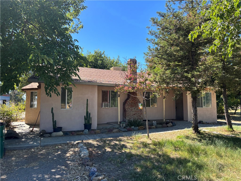 4733 County Rd E Property Photo 2